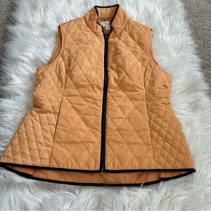 Talbots Quilted Sleeveless Vest in Amber with Navy Trim